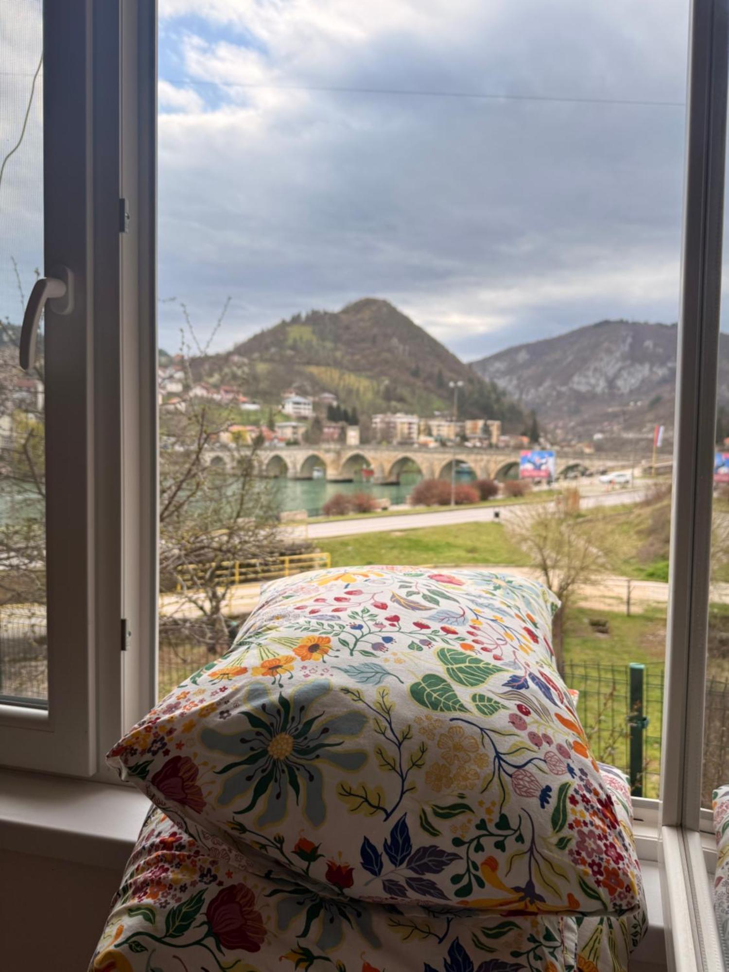 Appartamento Ive Andrica 3 Višegrad Esterno foto